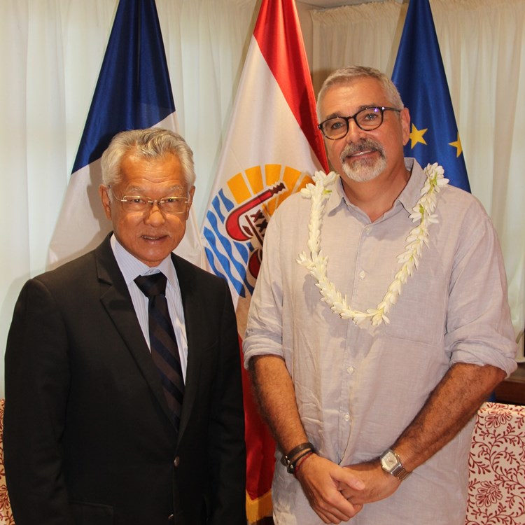 Le président de l’assemblée reçoit M. Jean-Jacques SAULNIER, Trésorier-payeur de la Polynésie française