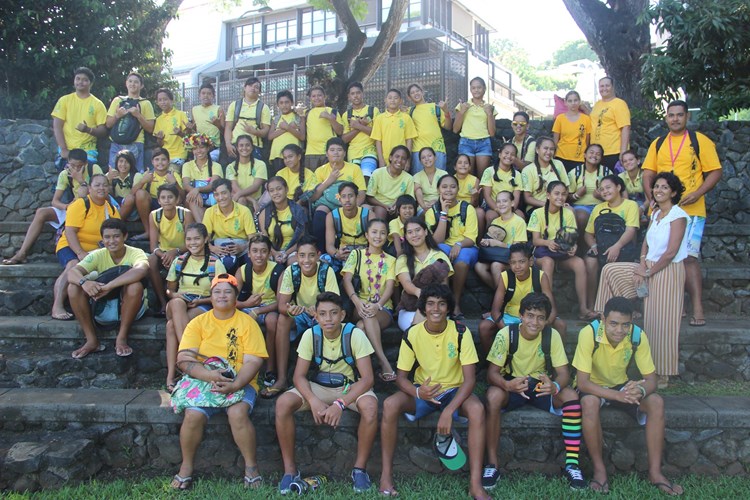 46 élèves du collège UPORU de Tahaa en visite à l’assemblée de la Polynésie française