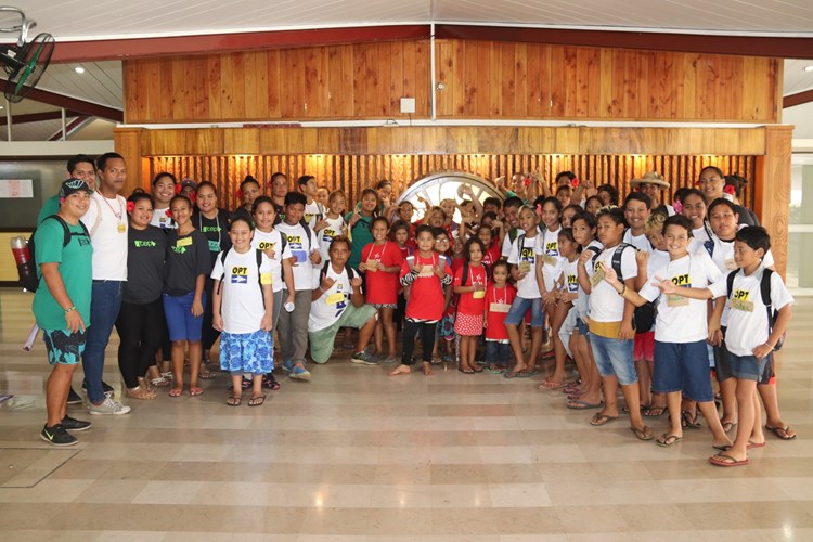 Le CLSH Auti Rea de Hitia'a O Te Ra découvre l’assemblée de la Polynésie française