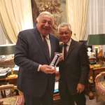 Gaston TONG SANG rencontre le Président du Sénat Gérard LARCHER