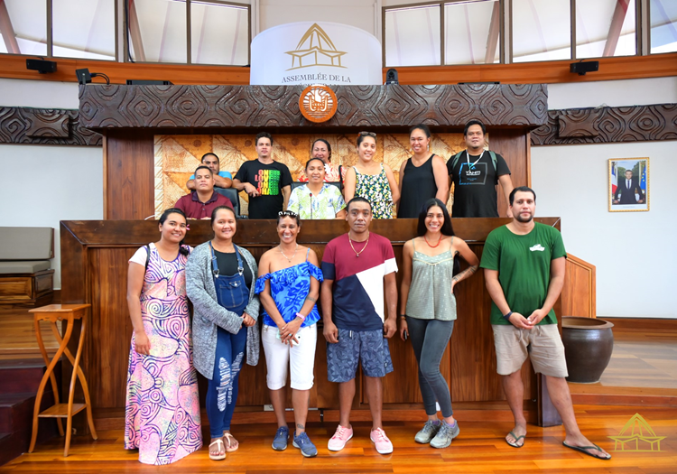 Des stagiaires du CFPPA de Moorea à l'assemblée de la Polynésie française