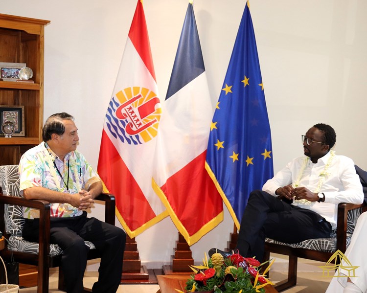 Visite protocolaire de M. Hervé BERVILLE, secrétaire d'État auprès de la Première Ministre, chargé de la mer