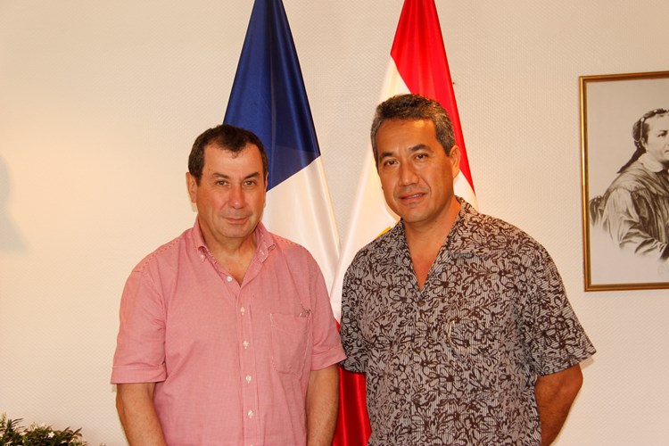 Marcel TUIHANI reçoit Philippe COUTURAUD, nouveau vice-recteur 