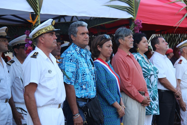 Cérémonie de présentation au drapeau des volontaires stagiaires du RSMA-PF
