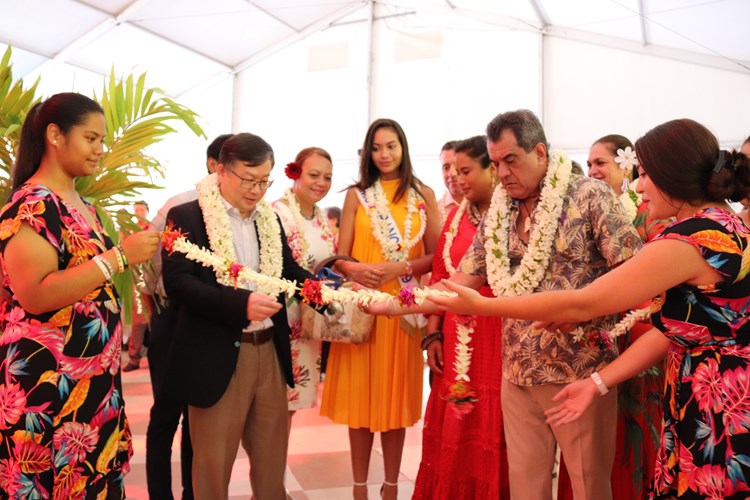 Le première vice-présidente participe à l’ouverture du 5ème Forum des formations et métiers du tourisme.