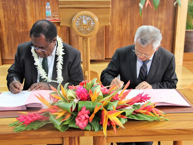 Septembre 2018 - Signature d'une convention de partenariat entre le Parlement du Vanuatu et l'assemblée de la Polynésie française