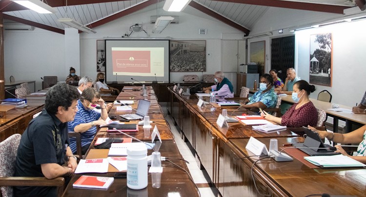 Présentation du plan de relance et trois projets de texte en commission de l’économie