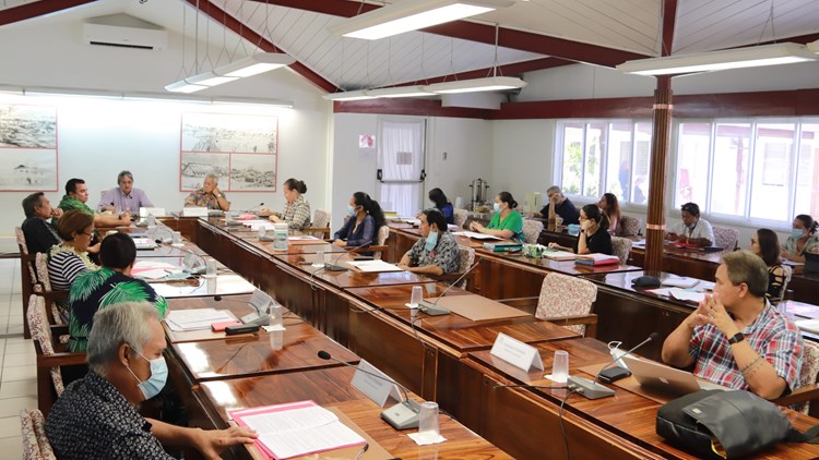 Deux propositions de textes et deux demandes d’avis étudiées par la commission des institutions