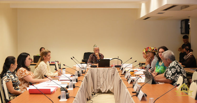 Cinq projets de texte étudiés par la commission de la santé