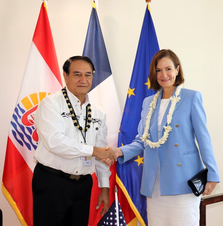 Visite protocolaire de Mme Denise CAMPBELL BAUER, ambassadrice des États-Unis auprès de la République française et de la Principauté de Monaco