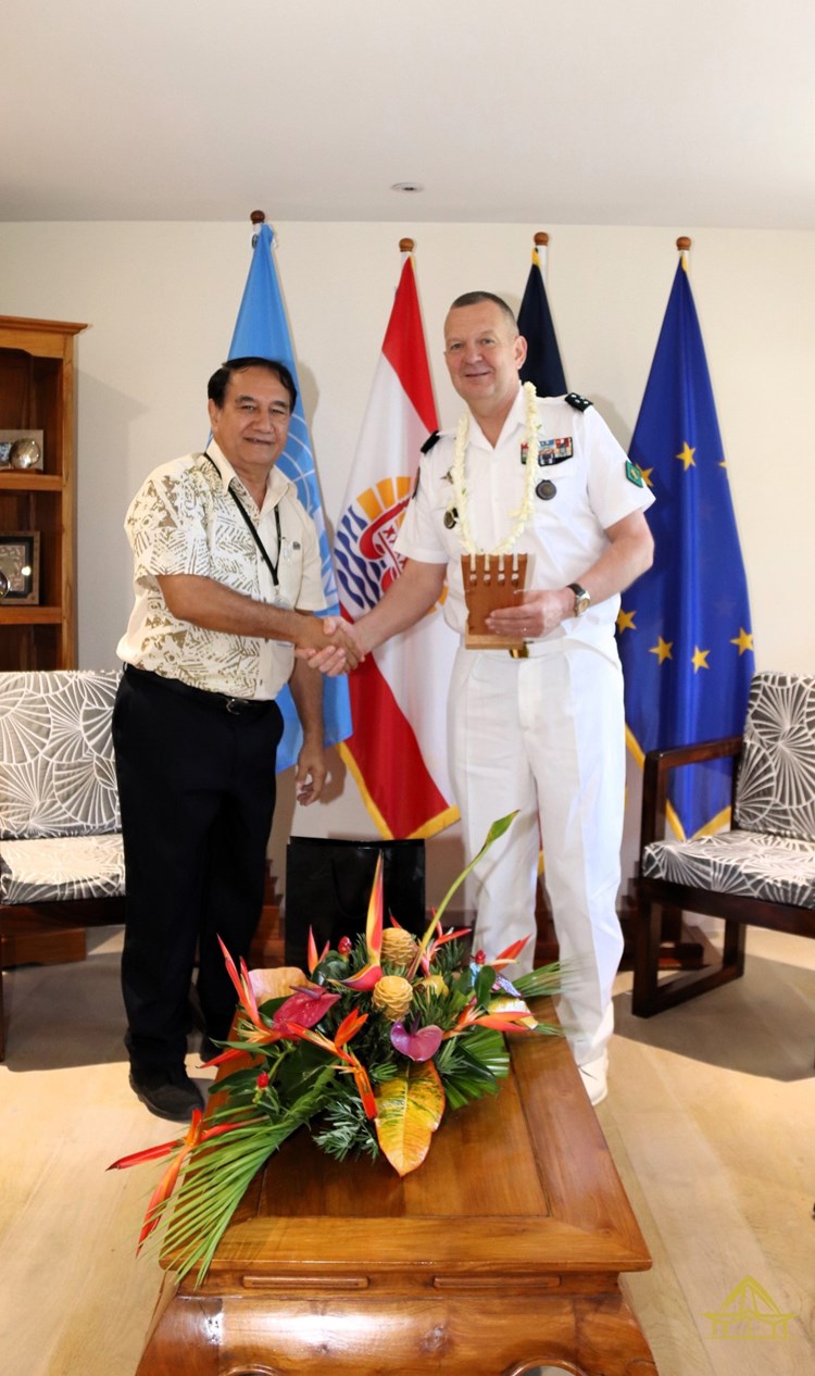 Rencontre protocolaire avec M. Benoît DURIEUX, général de corps d'armée et Directeur de l’Institut des hautes études de défense nationale et de l’Enseignement militaire supérieur