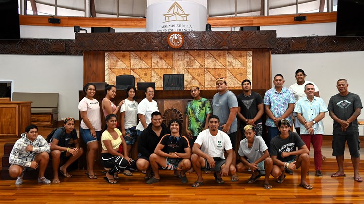 Visite guidée d'élèves de la Maison Familiale Rurale (MFR) de Tahaa