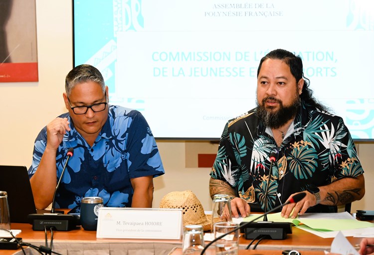 Réunion de la commission de l'éducation, de la jeunesse et des sports