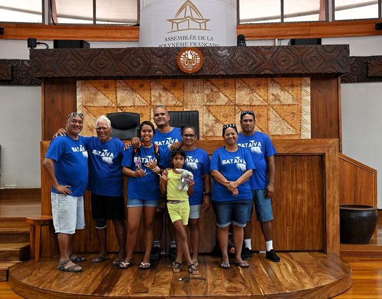 Visite guidée de l’Assemblée pour une  délégation de Mataiva
