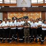 Trois groupes de cadets du RSMA en visite à l’Assemblée