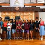 Une classe de seconde du collège de Rangiroa en visite à l’Assemblée