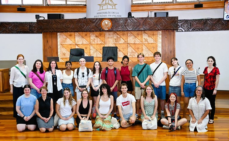 Des étudiants australiens en visite à l’Assemblée de la Polynésie française