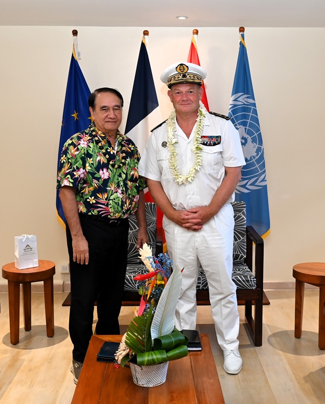 Rencontre protocolaire entre le Président de l’Assemblée et le commandant supérieur des forces armées en Polynésie française