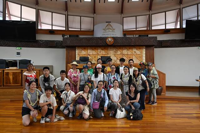 Des étudiants chinois en visite à l’Assemblée de la Polynésie française